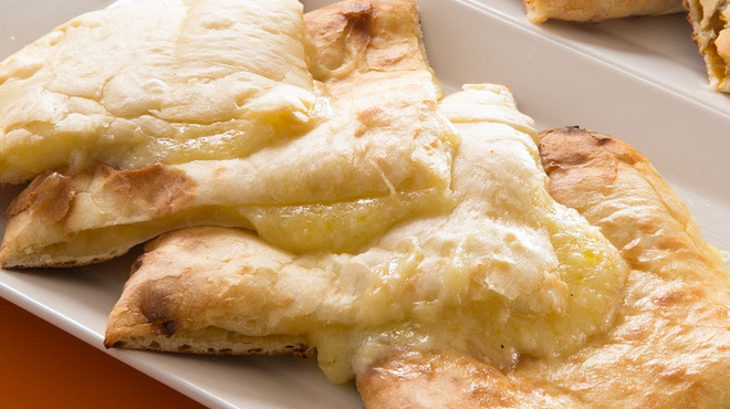 サリナ - メイン写真: