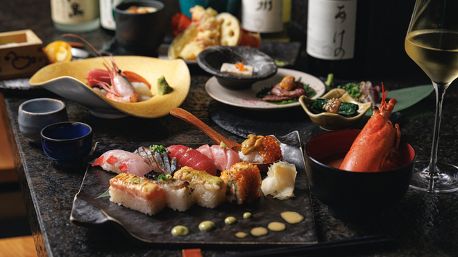 KINKA sushi bar izakaya - メイン写真: