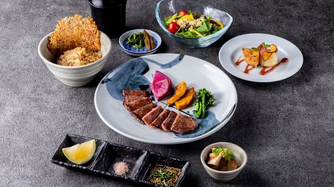 鉄板焼 しろや 銀座亭 - 料理写真:2025 牛タン