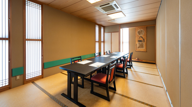 肉割烹 五平 - メイン写真: