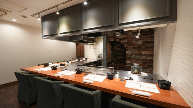 WHITE CROWN 精肉店 - メイン写真: