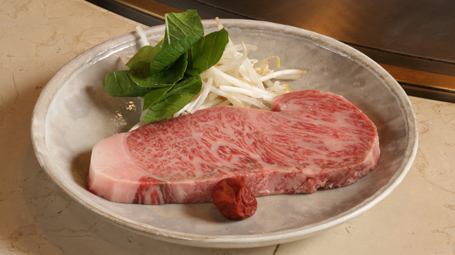 六角堂 - 料理写真:ステーキ　イメージ