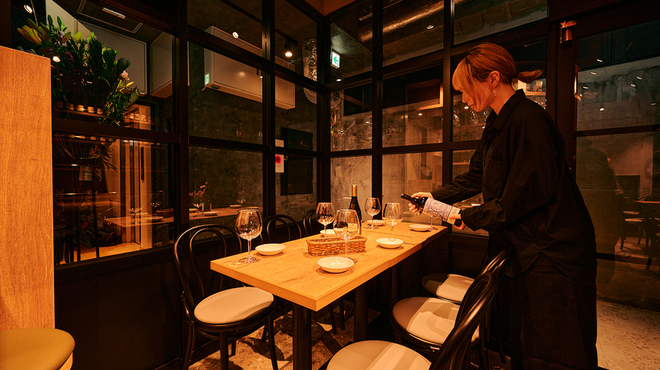 Beer & Wine 845 郡山 .2nd