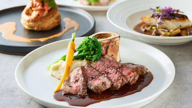 ニーケ - メイン写真: