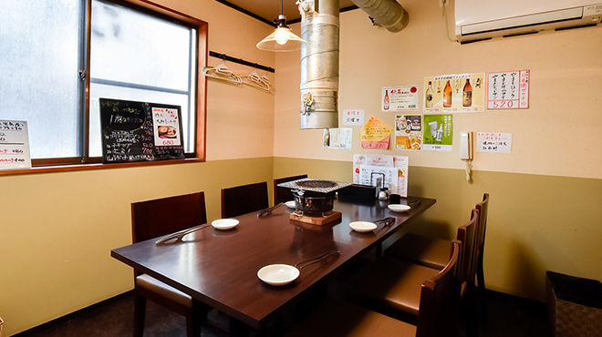 炭火焼肉 ホルモン やまと - メイン写真: