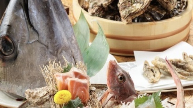 日比野市場鮮魚浜焼きセンター - メイン写真: