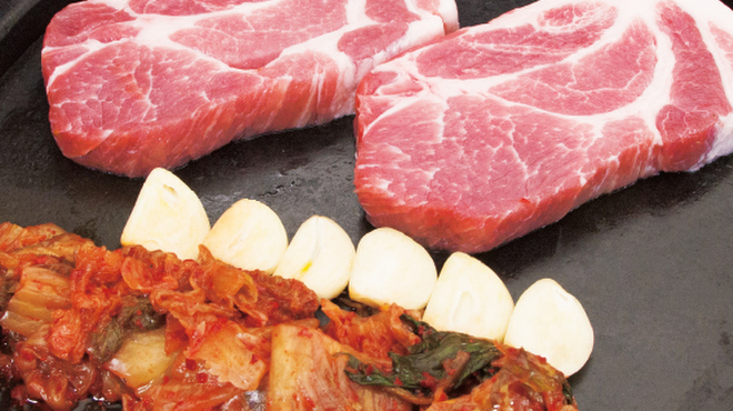 韓豚屋 - メイン写真: