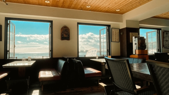 ヘミングウェイ - メイン写真: