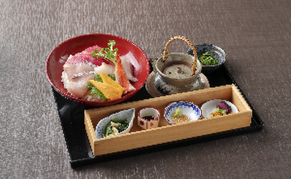 伊勢網元食堂 - メイン写真: