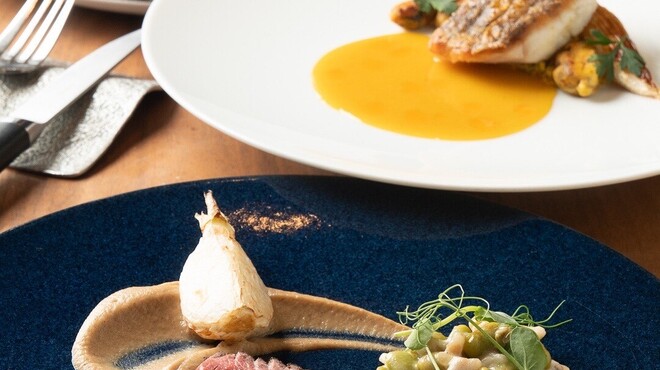 エ・オ ベルナール・ロワゾー・スィニャテュール - 料理写真:料理全体