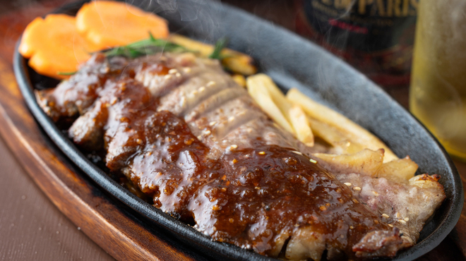 肉好きの酒場 ます屋 - メイン写真: