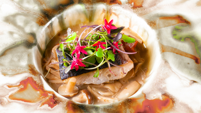 グリシーヌ - メイン写真: