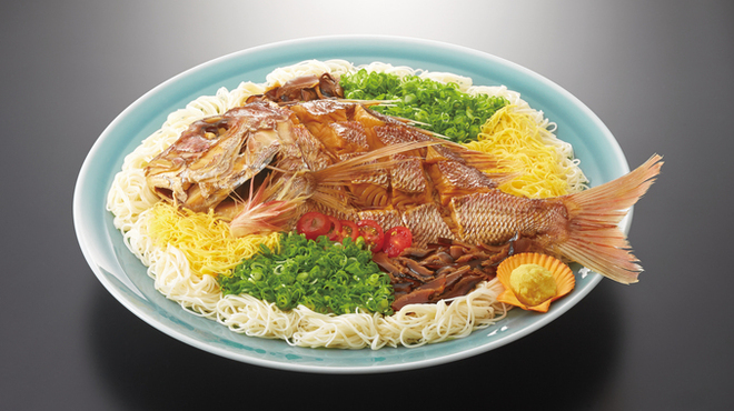 かどや霞邸 - 料理写真:鯛そうめん