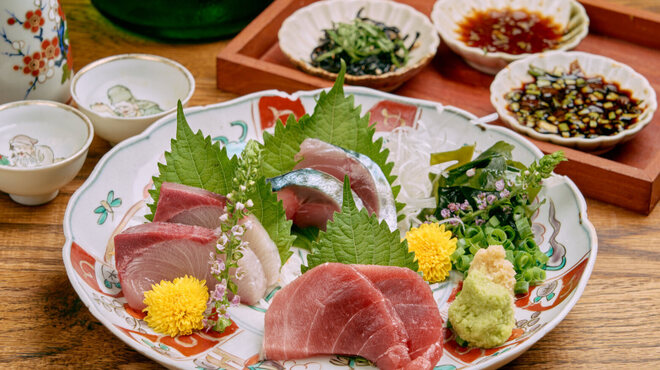 九州料理と旨い酒どんたく - メイン写真: