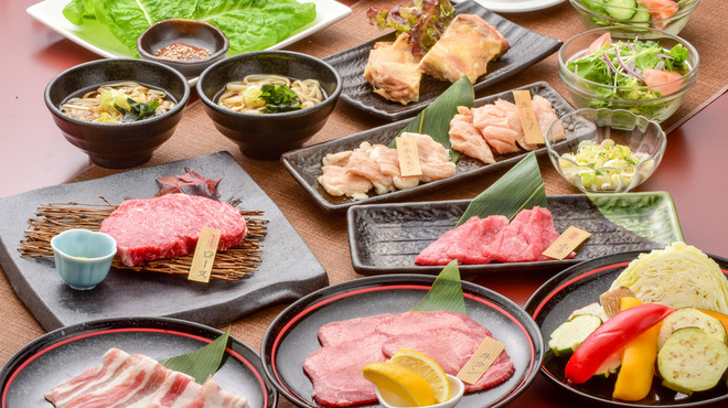 米澤牛DINING べこや - 料理写真:忘．新年会焼肉プラン