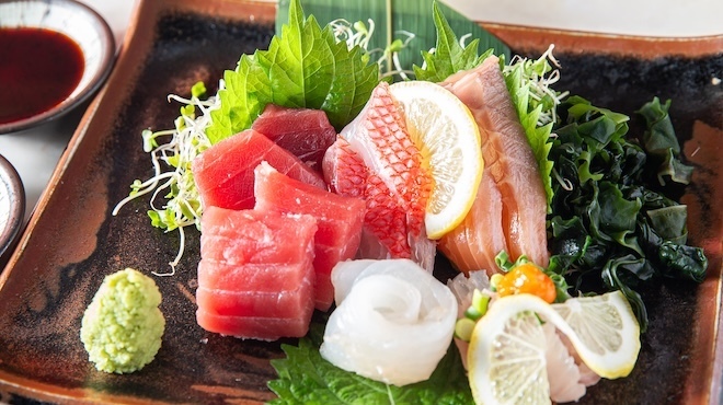 月 - メイン写真: