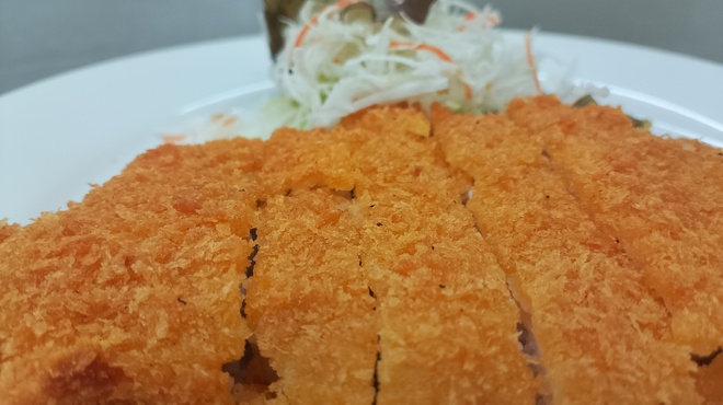 餃子 権兵衛 - 料理写真:知多豚のとんかつ