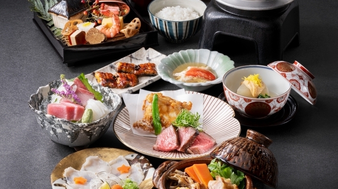 京懐石 美濃吉 竹茂楼 ホテル阪急インターナショナル店 - メイン写真: