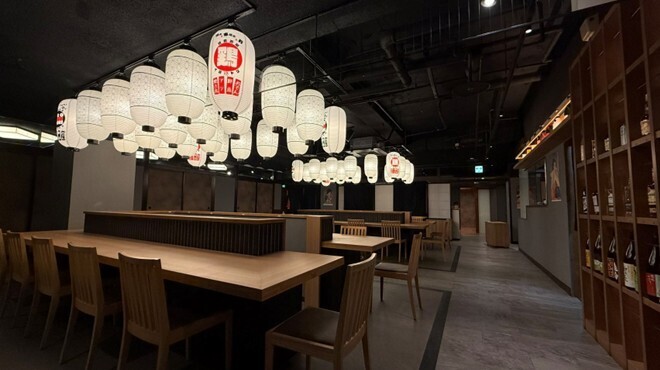 炭火と串焼きと肴 原価酒場 イロ鶏ドリ - メイン写真: