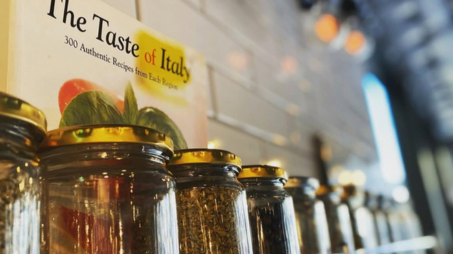 huit - メイン写真: