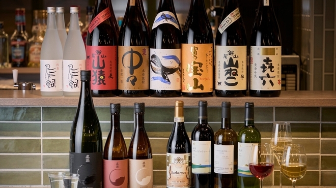 バル酒場 鉄板 - メイン写真: