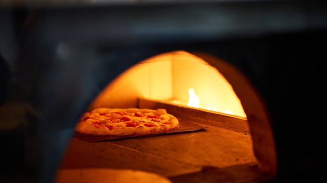 ザ ピッツァバー ON 38TH - メイン写真: