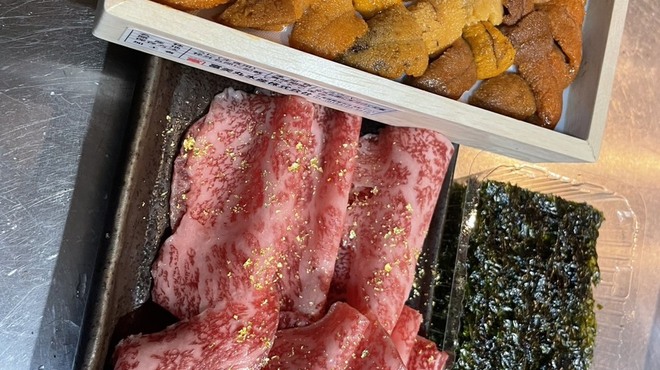 焼肉商事 - メイン写真: