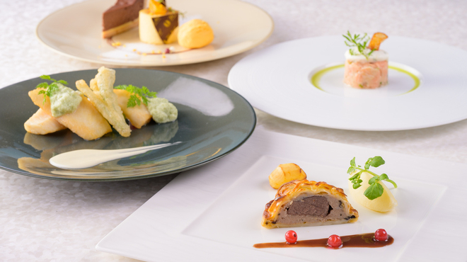 メインダイニング シーホース - 料理写真:マンスリーランチ2026年2月