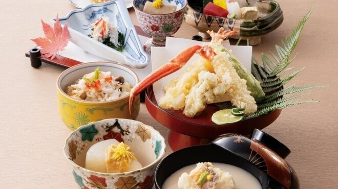 美濃吉 烏丸四条店 - メイン写真: