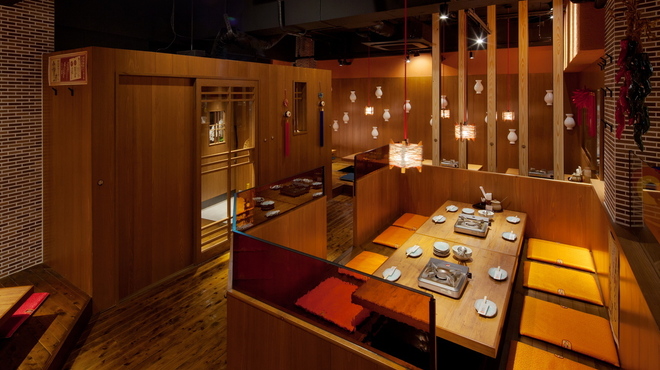 美味辛厨房 まるから - メイン写真: