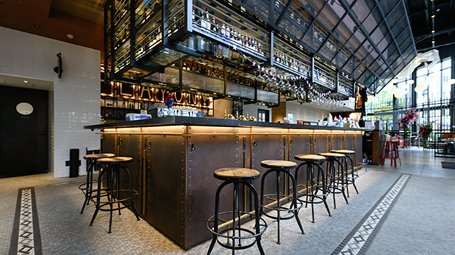 バー モクシー - メイン写真: