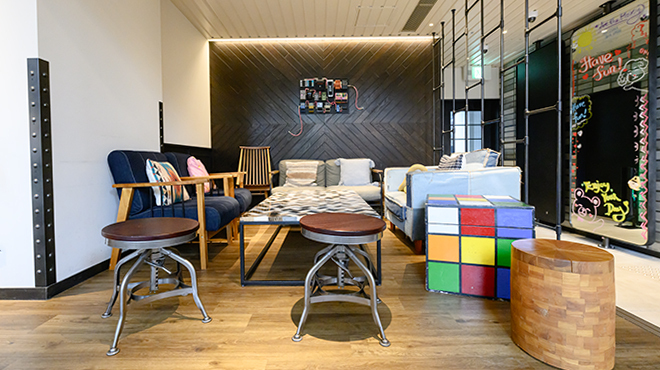 バー モクシー - メイン写真: