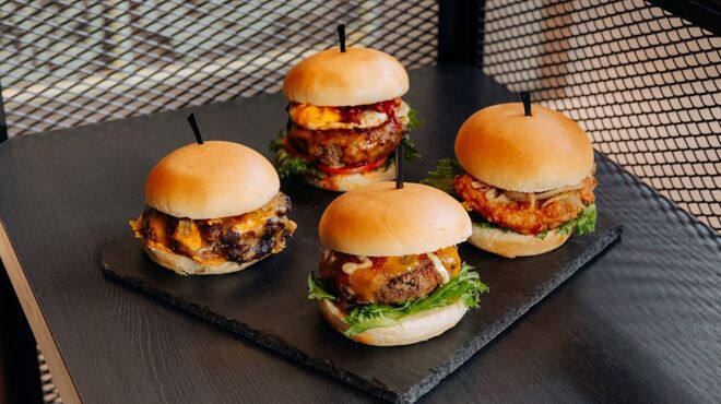 バー モクシー - メイン写真: