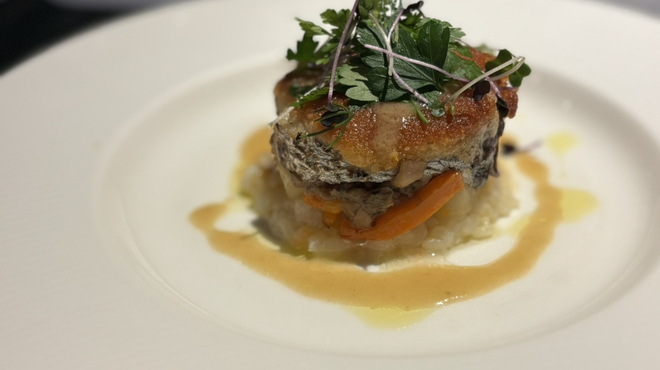 文化屋 - 料理写真:鮮魚と木の子デュクセルミルフィーユ仕立て
              ベルモットソース