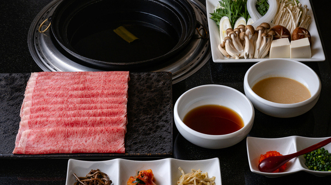 しゃぶしゃぶ すき焼き 焼肉　兜　奥座 - メイン写真: