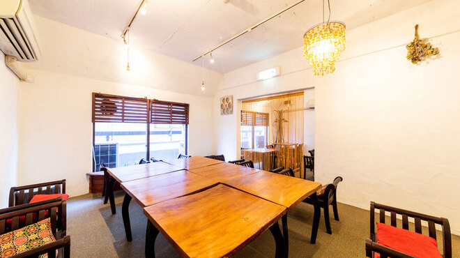 マーダル - メイン写真: