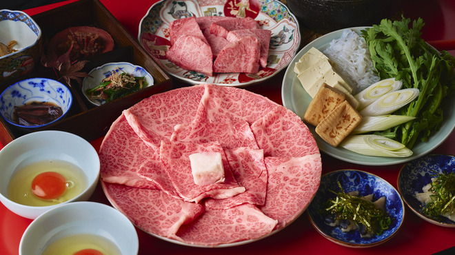 和牛すき焼 そしじ - メイン写真: