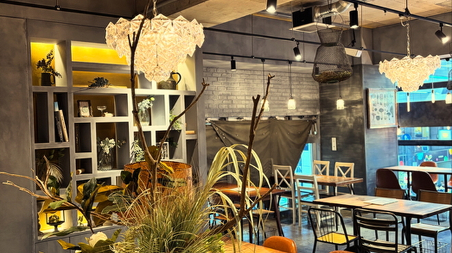 イニシャル サッポロ - メイン写真: