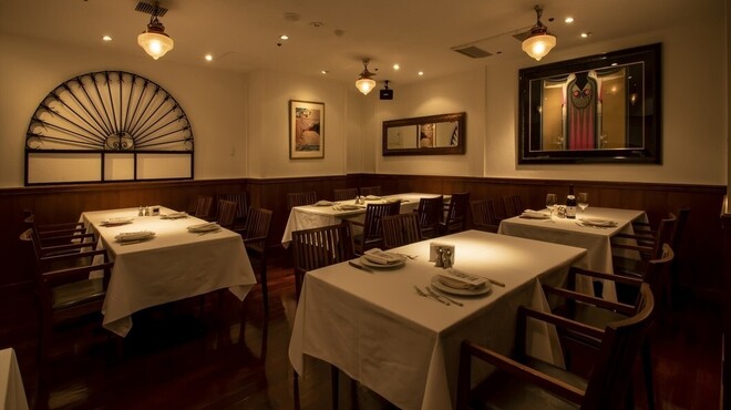 銀座ブルーリリー ステーキ＆チャイニーズレストラン - メイン写真: