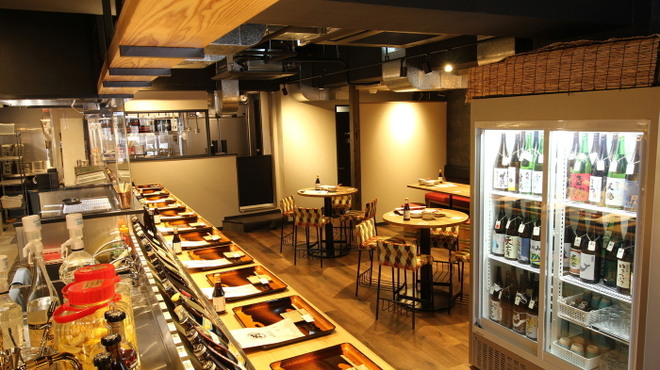 まぐろ問屋二代目マル城 - メイン写真: