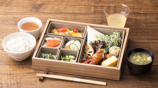 SHIROIYA the LOUNGE - メイン写真: