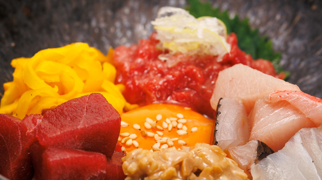 晶 - メイン写真: