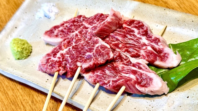 石垣島 炭火焼牛串&ホルモン ふじた - メイン写真: