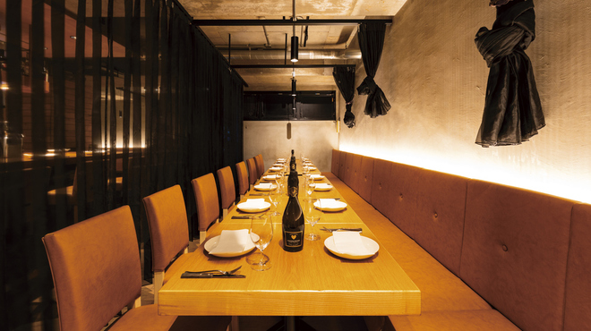 N9Y 羊とワイン酒場 - メイン写真: