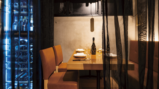 N9Y 羊とワイン酒場 - メイン写真: