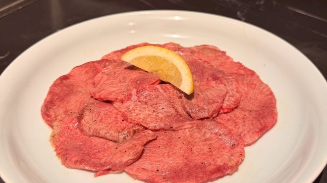 焼肉はなれ よし - メイン写真: