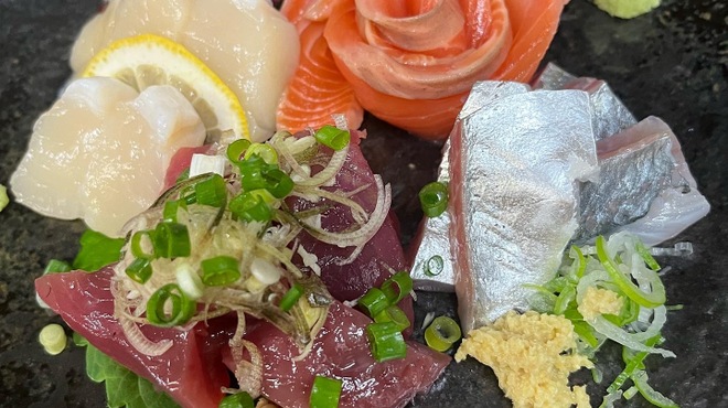 食酒屋 るり家 - メイン写真:
