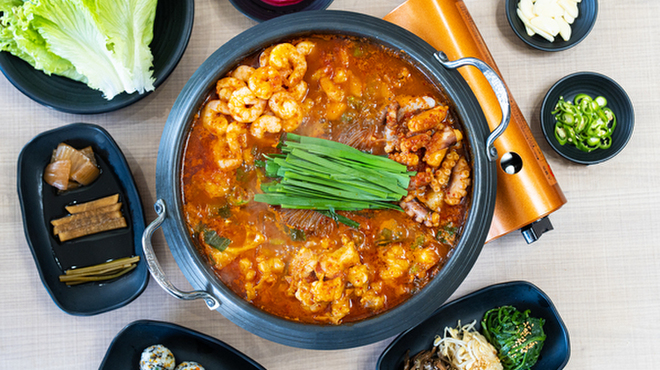 熟成肉専門店 ヨプの王豚塩焼 - メイン写真: