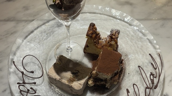 Pizzeria SALUTE - メイン写真: