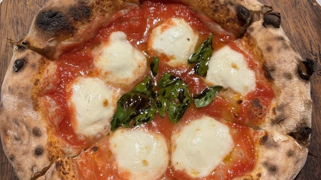 Pizzeria SALUTE - メイン写真: